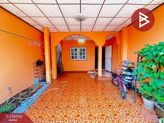 Casa adosada en venta de 2 habitaciones en Nong Chok, Bangkok