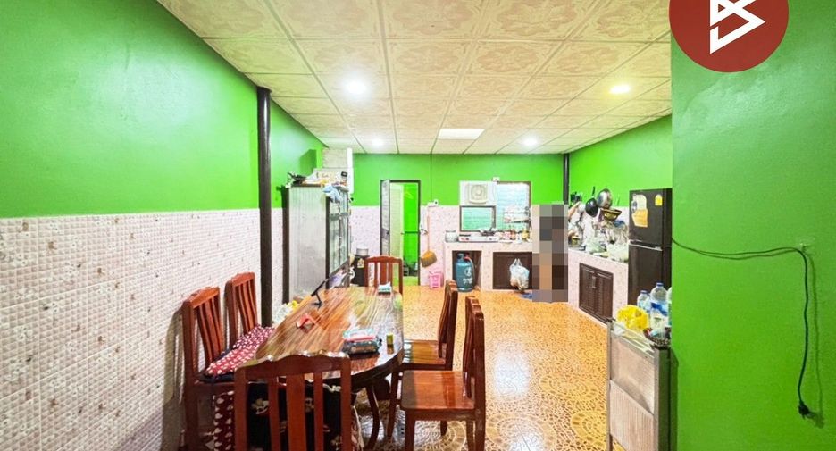 For sale 2 bedrooms townhouse in Nong Chok, Bangkok