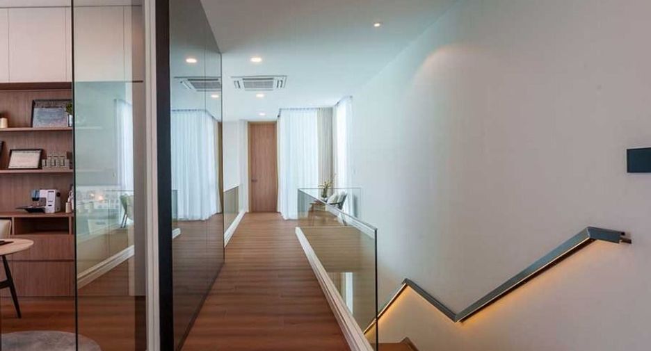 For sale 4 bedrooms villa in Thalang, Phuket