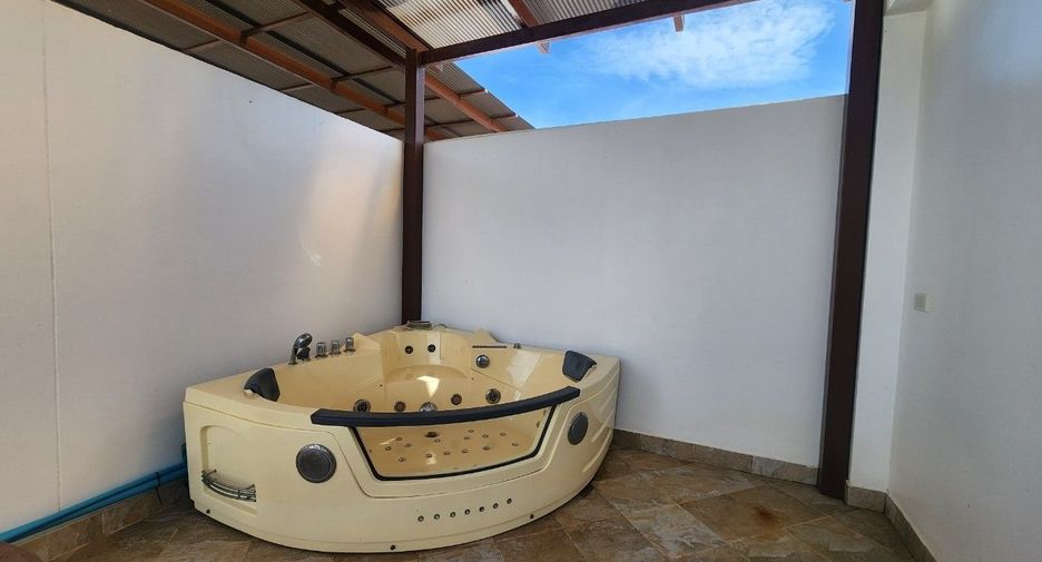 Reihenhaus zum Kauf mit 3 Zimmer in Mueang Rayong, Rayong