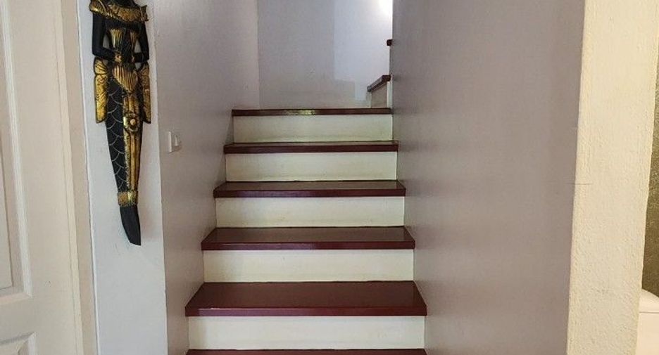 Reihenhaus zum Kauf mit 3 Zimmer in Mueang Rayong, Rayong