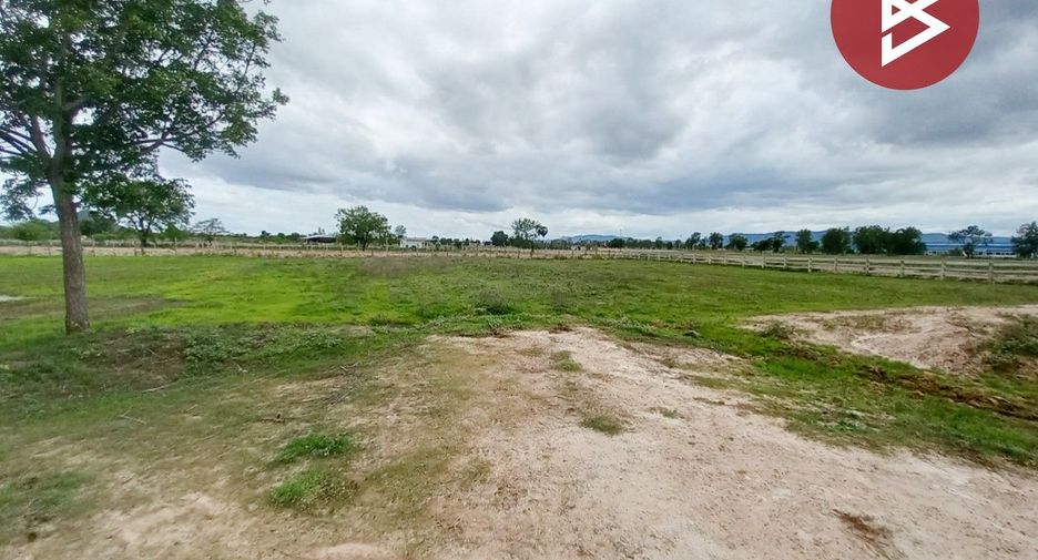 Продажа Участок в Lao Khwan, Канчанабури