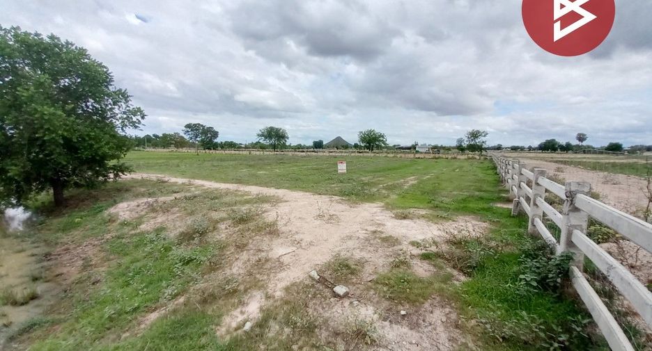 Продажа Участок в Lao Khwan, Канчанабури