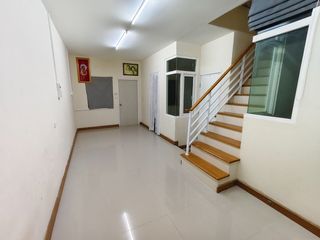 出售 3 卧室 联排别墅 在 Mueang Samut Sakhon, Samut Sakhon
