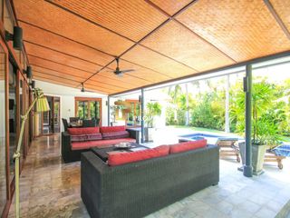 For sale 3 bedrooms villa in Hua Hin, Prachuap Khiri Khan