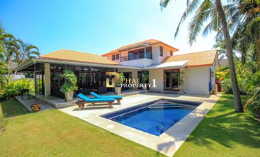 For sale 3 bedrooms villa in Hua Hin, Prachuap Khiri Khan