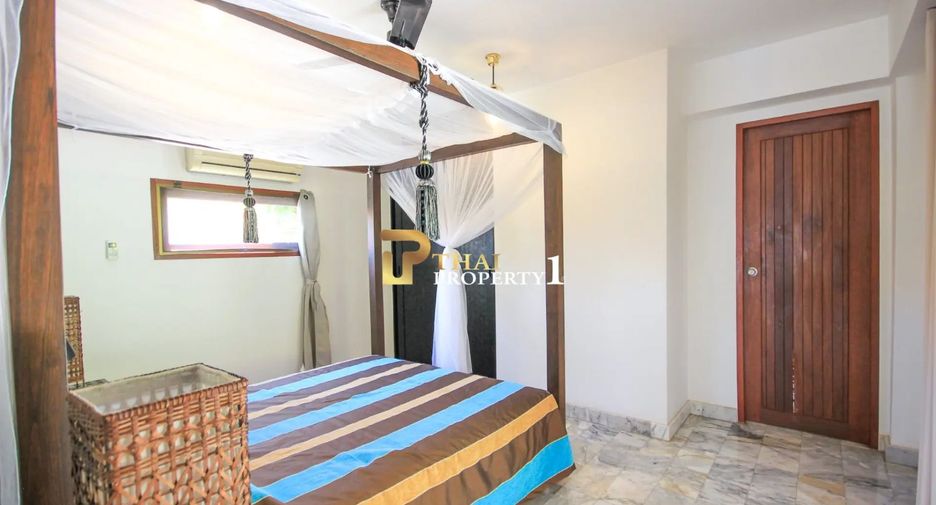 For sale 3 bedrooms villa in Hua Hin, Prachuap Khiri Khan