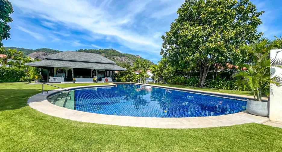 For sale 3 bedrooms villa in Hua Hin, Prachuap Khiri Khan