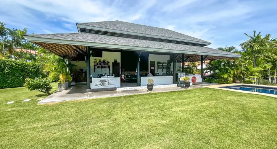 For sale 3 bedrooms villa in Hua Hin, Prachuap Khiri Khan