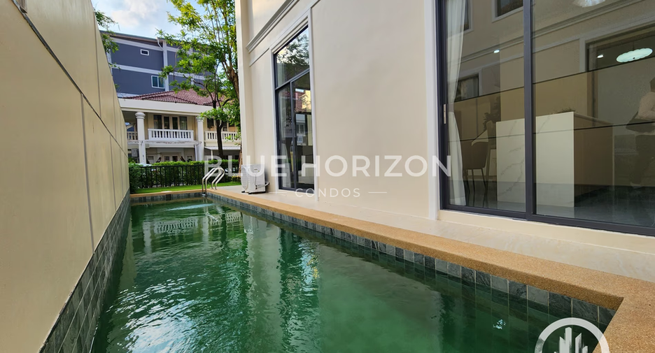 For sale 4 bedrooms house in Bang Lamung, Chonburi