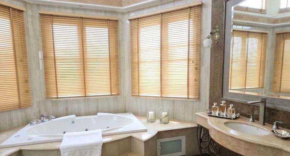 For rent 5 bedrooms house in Bang Kapi, Bangkok