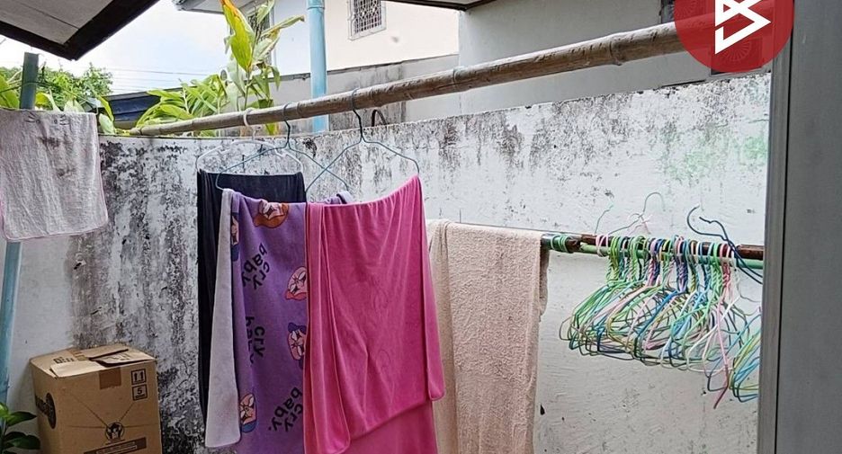 For sale 2 bedrooms townhouse in Bang Pakong, Chachoengsao