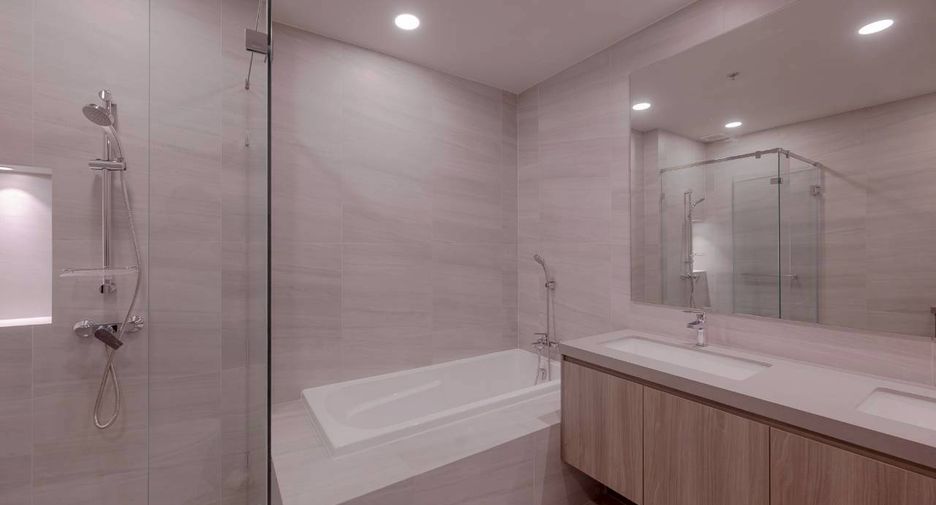 For rent 3 ベッドルーム condo in Bang Phli, Samut Prakan