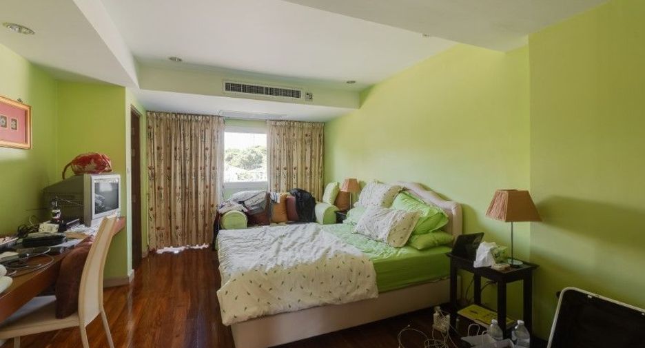 À vendre 3 chambres condo à Watthana, Bangkok
