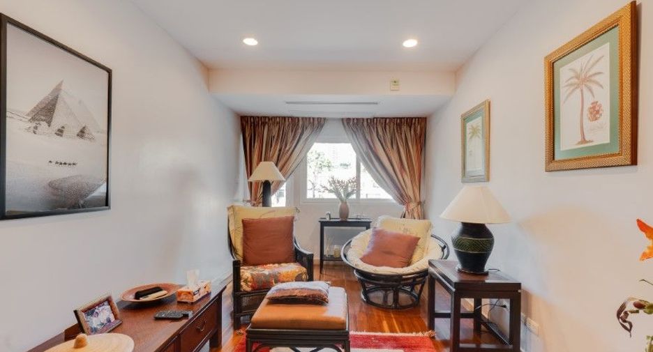 À vendre 3 chambres condo à Watthana, Bangkok