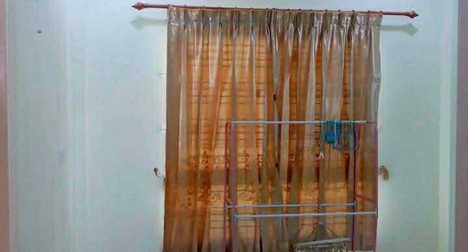 À vendre 3 chambres maison à Pluak Daeng, Rayong