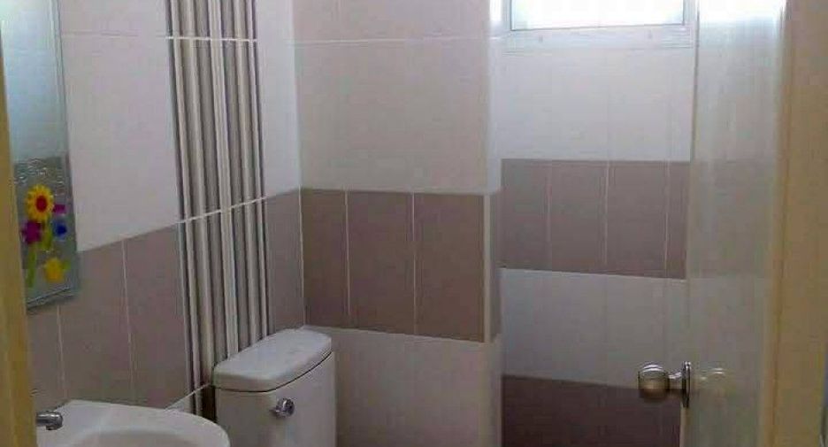 À vendre 3 chambres maison à Pluak Daeng, Rayong