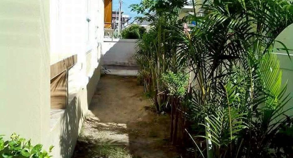 À vendre 3 chambres maison à Pluak Daeng, Rayong