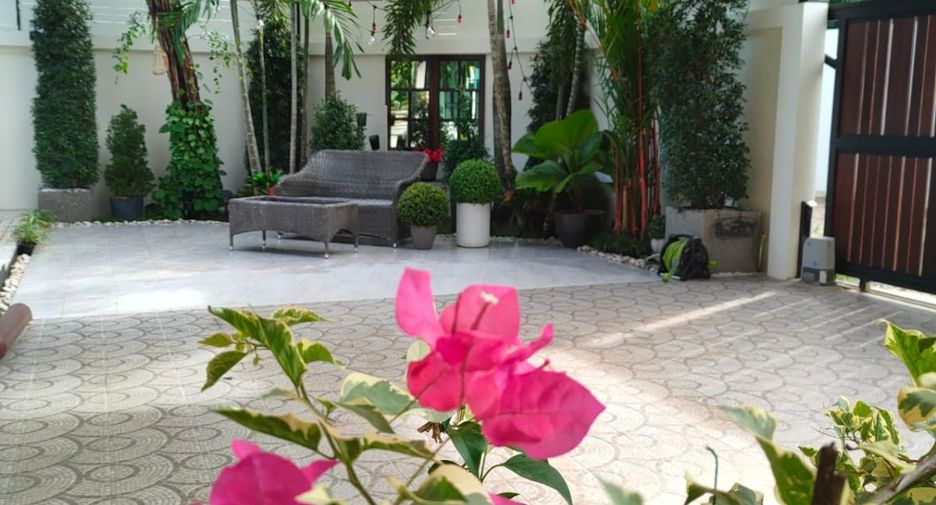 For sale 3 bedrooms villa in Thalang, Phuket
