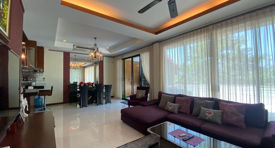 For sale 3 bedrooms villa in Thalang, Phuket