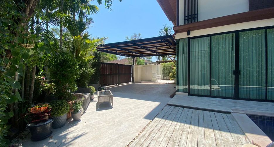 For sale 3 bedrooms villa in Thalang, Phuket