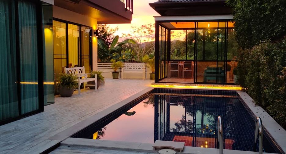For sale 3 bedrooms villa in Thalang, Phuket