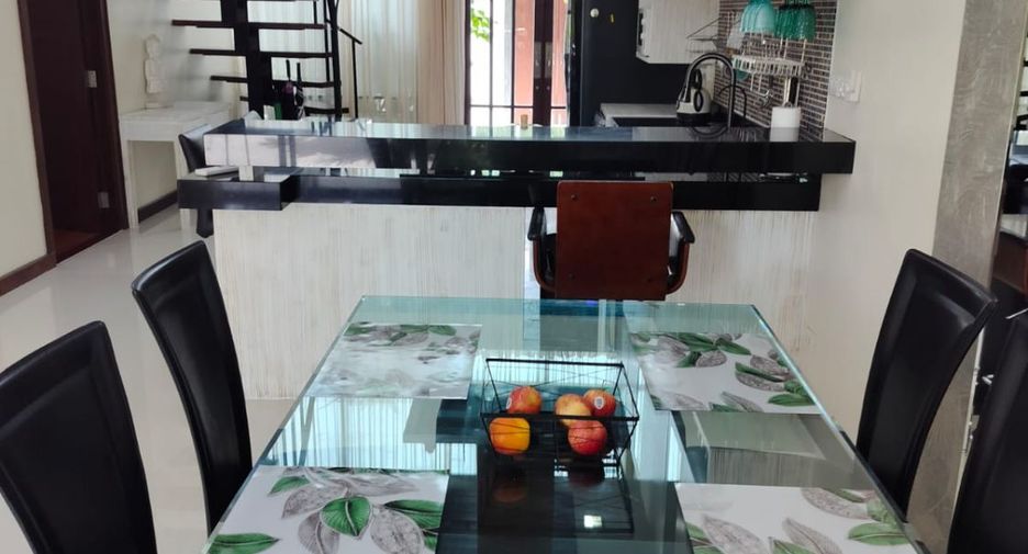 For sale 3 bedrooms villa in Thalang, Phuket