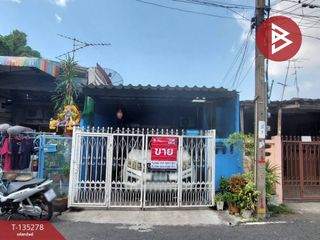 For sale 1 bed townhouse in Mueang Samut Prakan, Samut Prakan