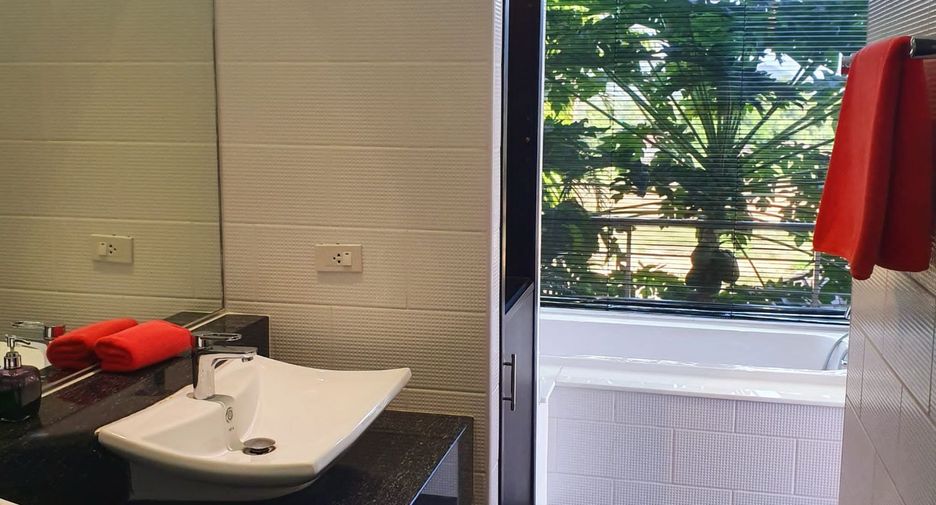 Villa zum Kauf mit 5 Zimmer in Thalang, Phuket