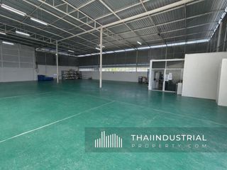 For rent warehouse in Mueang Chon Buri, Chonburi