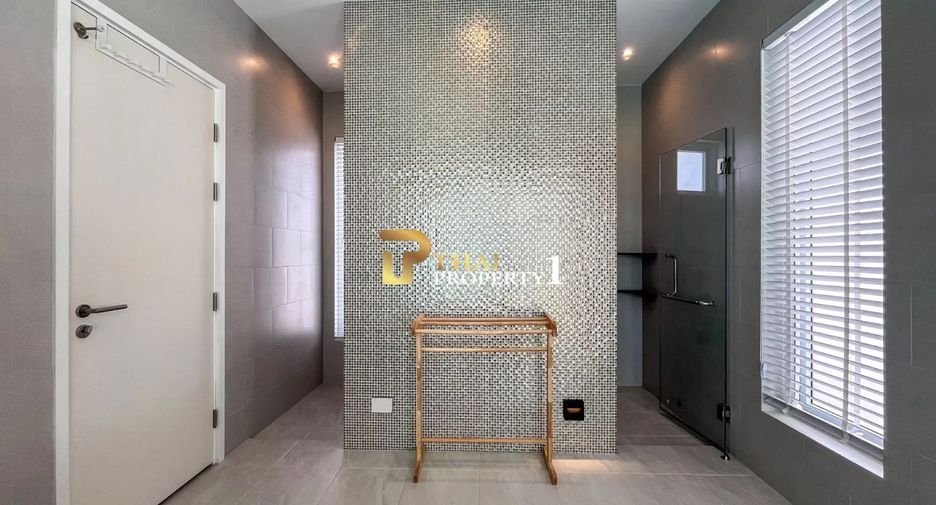 For sale 3 ベッドルーム villa in Hua Hin, Prachuap Khiri Khan