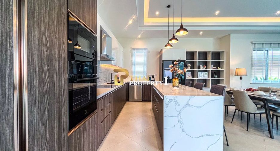 For sale 3 ベッドルーム villa in Hua Hin, Prachuap Khiri Khan