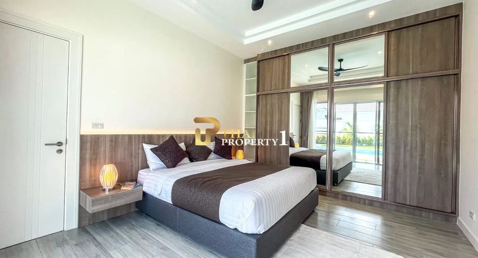 For sale 3 ベッドルーム villa in Hua Hin, Prachuap Khiri Khan