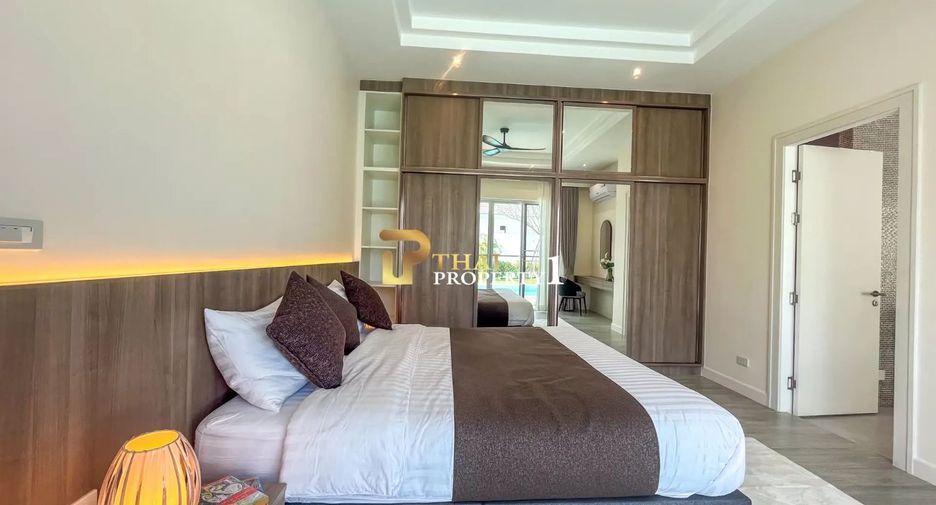 For sale 3 ベッドルーム villa in Hua Hin, Prachuap Khiri Khan