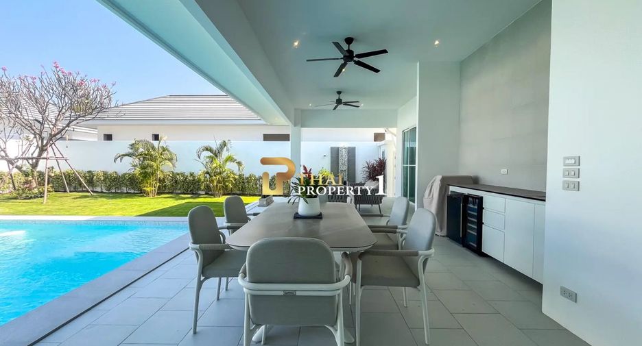 For sale 3 ベッドルーム villa in Hua Hin, Prachuap Khiri Khan