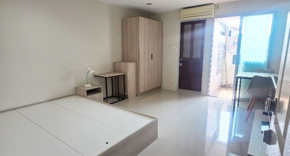 À vendre 1 chambre condo à Mueang Chon Buri, Chonburi