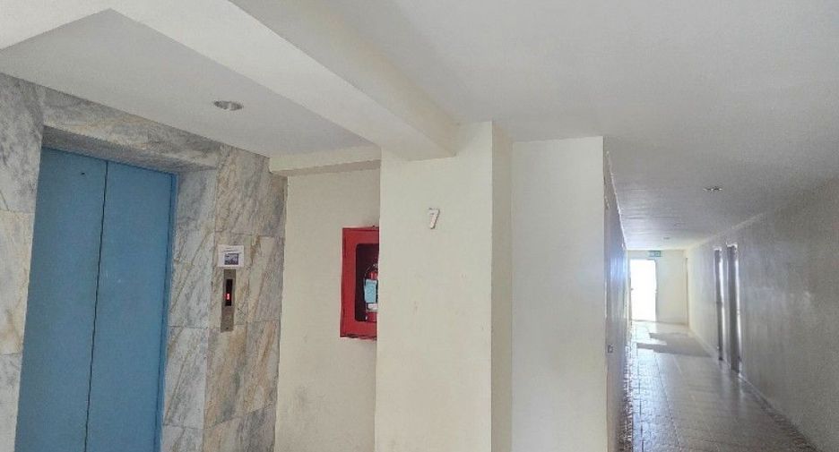 À vendre 1 chambre condo à Mueang Chon Buri, Chonburi