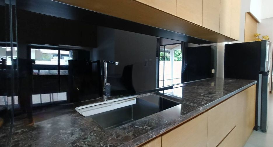 For sale 2 ベッドルーム house in Bang Lamung, Chonburi