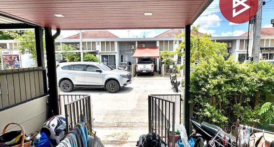For sale 2 bedrooms townhouse in Thanyaburi, Pathum Thani
