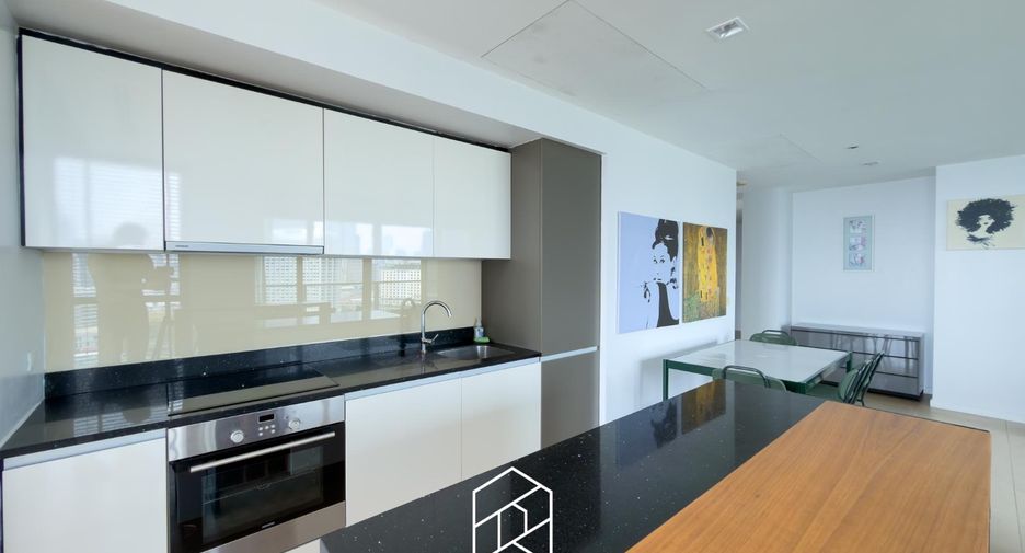 For rent and for sale 2 bedrooms condo in Sathon, Bangkok