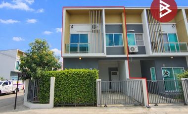 À vendre 3 chambres maison de ville à Bang Bua Thong, Nonthaburi