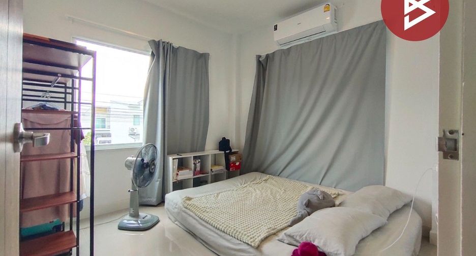 Reihenhaus zum Kauf mit 3 Zimmer in Bang Bua Thong, Nonthaburi