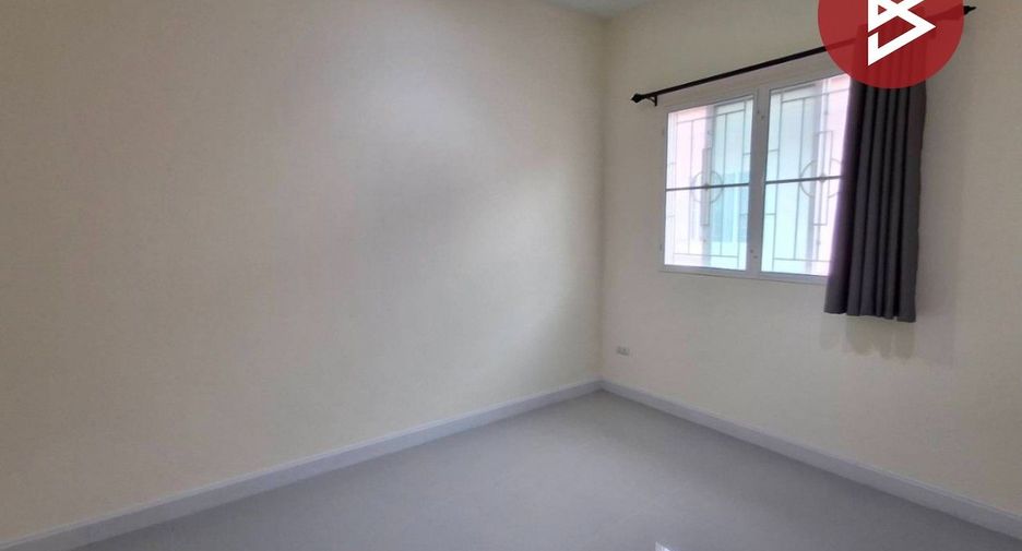 Casa adosada en venta de 4 habitaciones en Mueang Samut Sakhon, Samut Sakhon