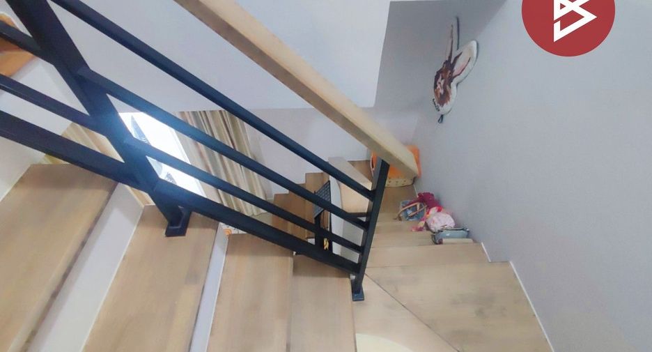 Reihenhaus zum Kauf mit 3 Zimmer in Krathum Baen, Samut Sakhon