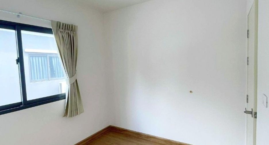 Reihenhaus zum Kauf mit 3 Zimmer in Krathum Baen, Samut Sakhon
