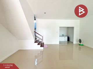 For sale 3 bedrooms townhouse in Phan Thong, Chonburi