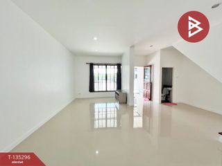 For sale 3 bedrooms townhouse in Phan Thong, Chonburi