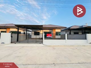 For sale 3 bedrooms house in Mueang Samut Songkhram, Samut Songkhram