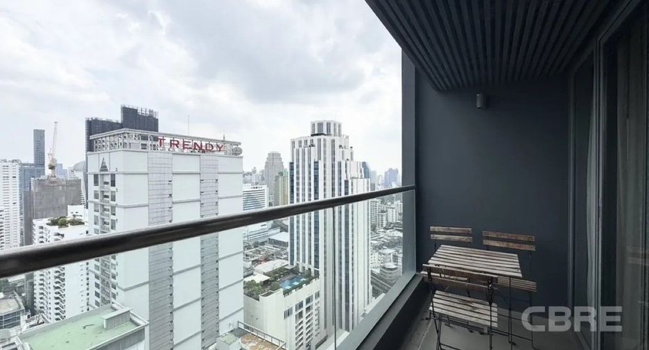 Condo en venta de 2 habitaciones en Khlong Toei, Bangkok
