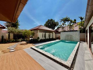 Villa zur Miete mit 4 Zimmer in Bang Lamung, Chonburi